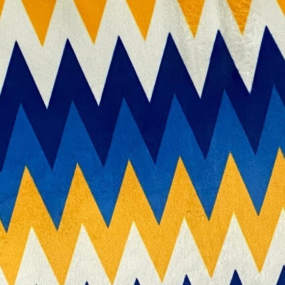 4 Piece Velour Yellow White Blue Color Modern Graffic Design Case Covers - Picture 9 of 9